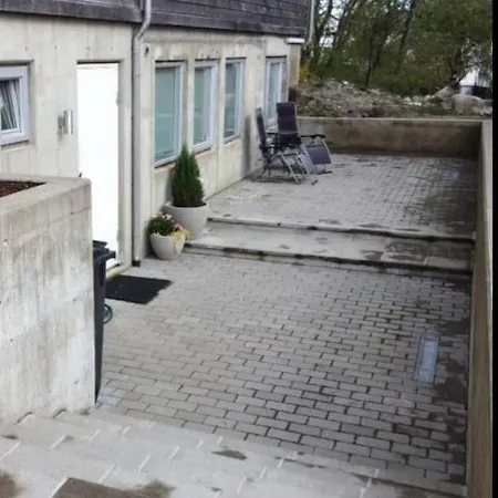 Sentral Og Lys Leilighet Med Stor Uteplass Og Gratis Parkering Sandnes  Exterior foto